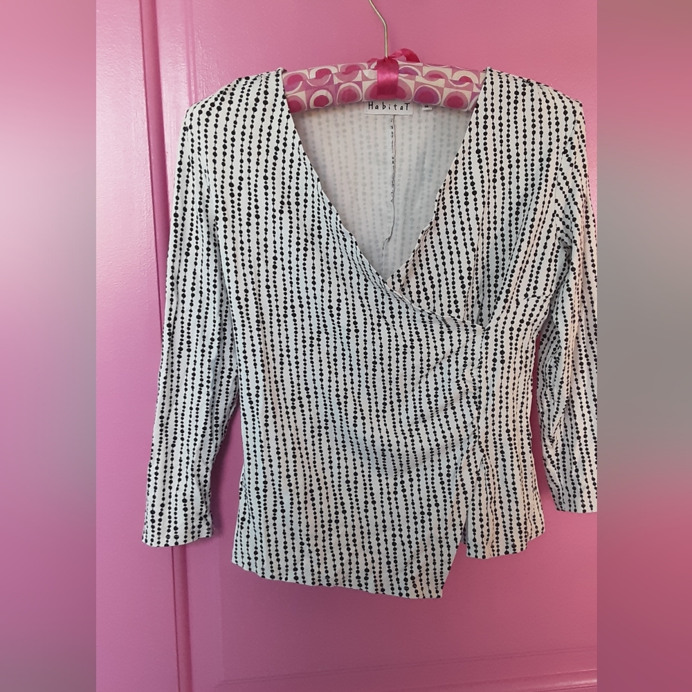 Habitat Black & White Wrap-Style Women's Top